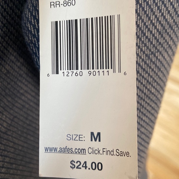 NWT R&R OUTDOORS men’s long sleeve - Picture 2 of 6